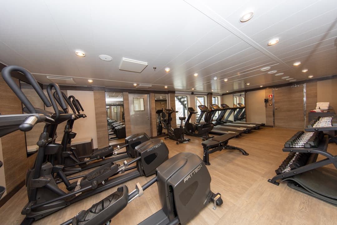 Quark Expeditions World Explorer Gym 2