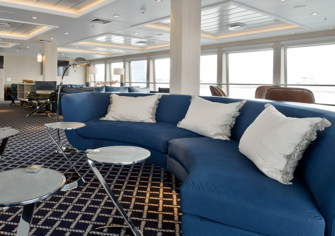 Australis Ventus Australis Sky Lounge 2