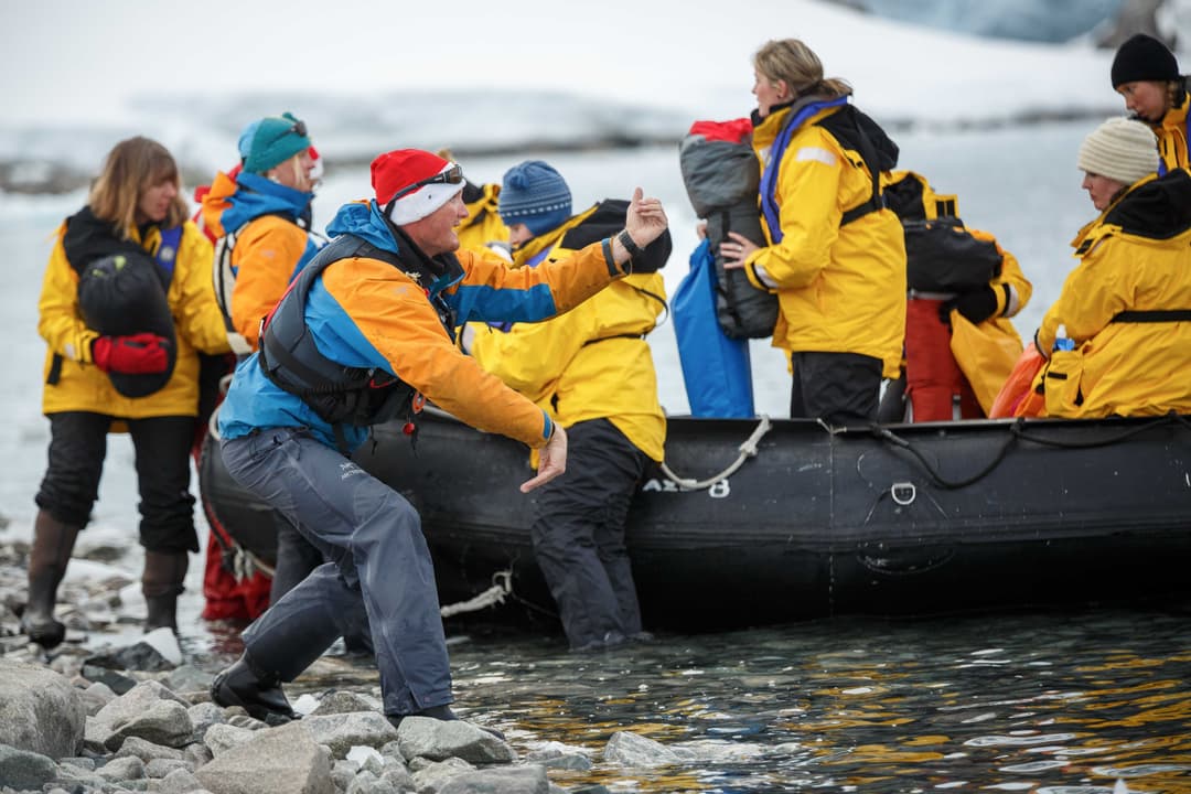 Quark Expeditions Expedition Team David Merron20141224 0 A9 A7035