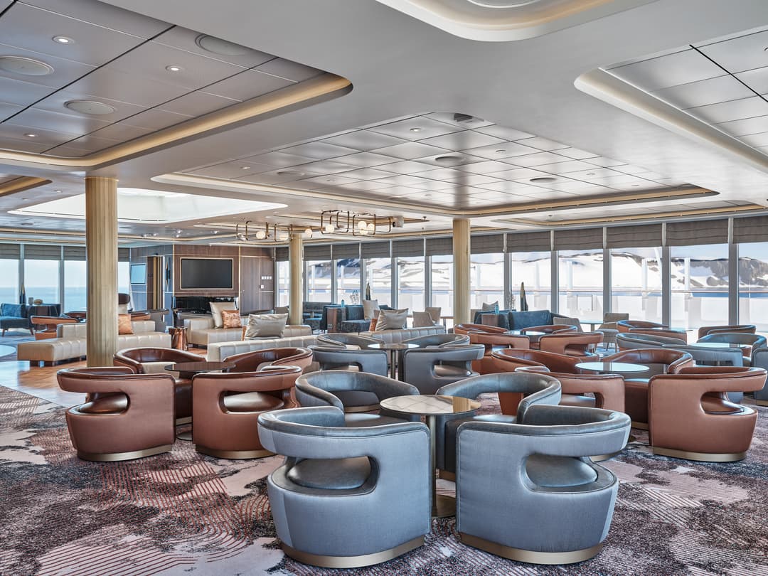 Silversea Silver Endeavour Observation Lounge 0