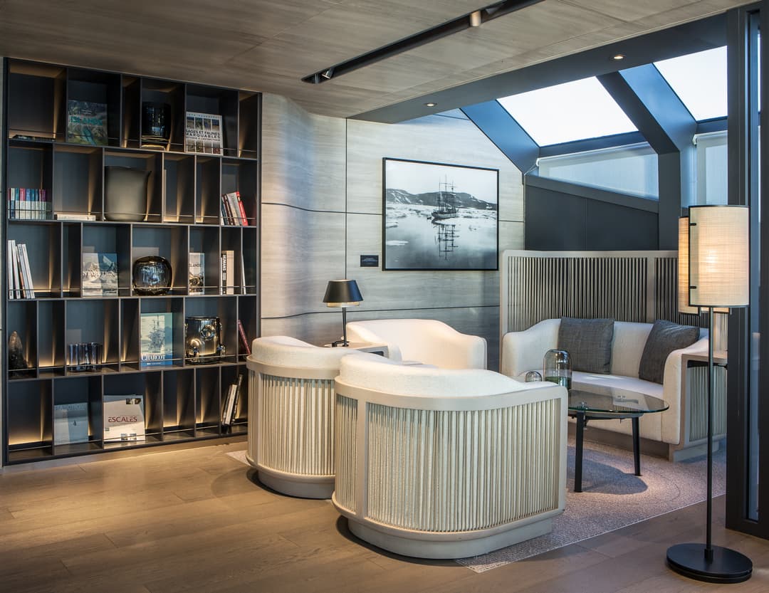Le Commandant Charcot Observation Anori Lounge ©Ponant Gilles Trillard 4