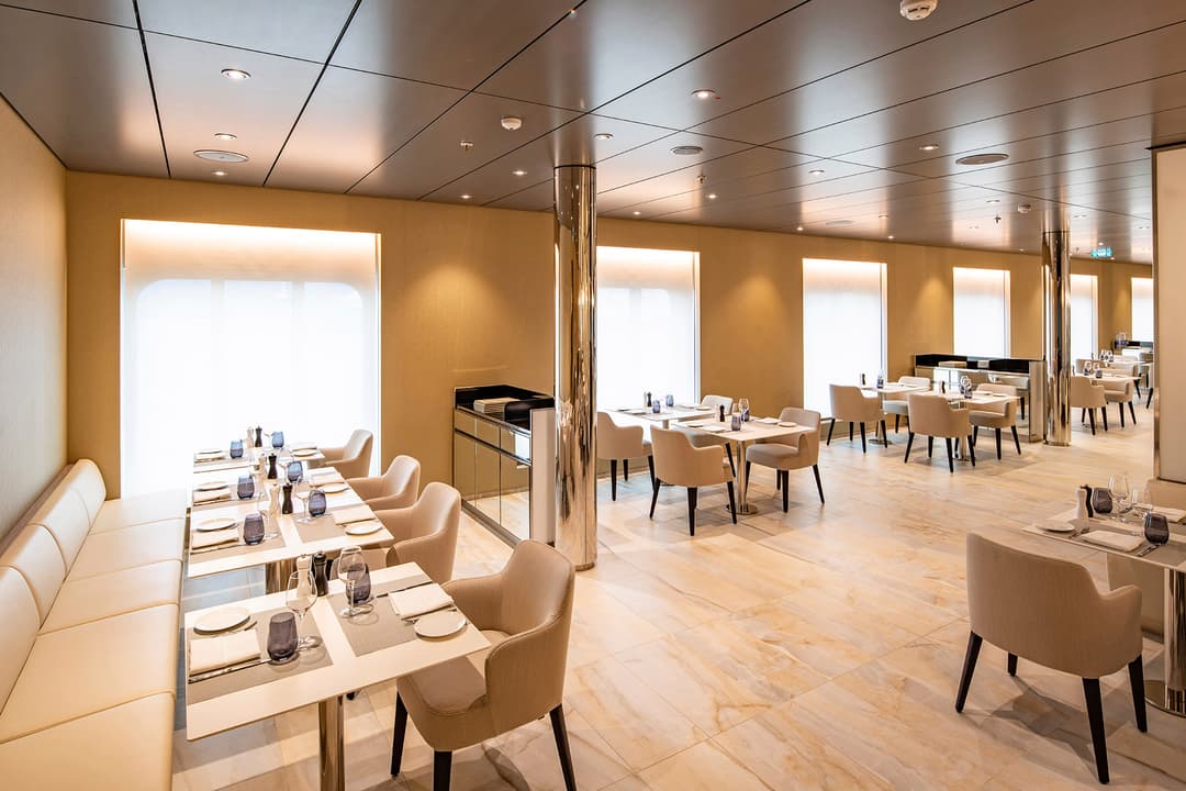 Scenic Eclipse Elements Fine Dining 6