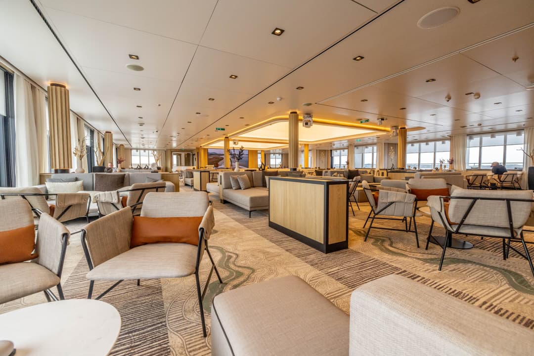 Swan Hellenic Sh Diana Observation Lounge 3
