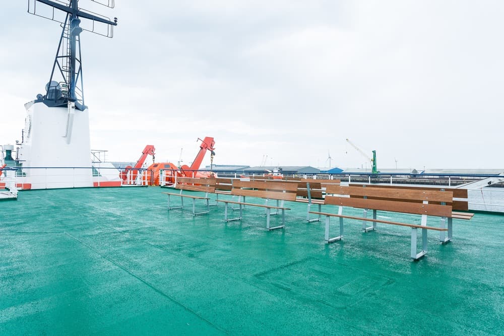 Ortelius, outside deck, deck 7 © Oceanwide Expeditions _2_.jpg_Eduardus Lee.jpeg