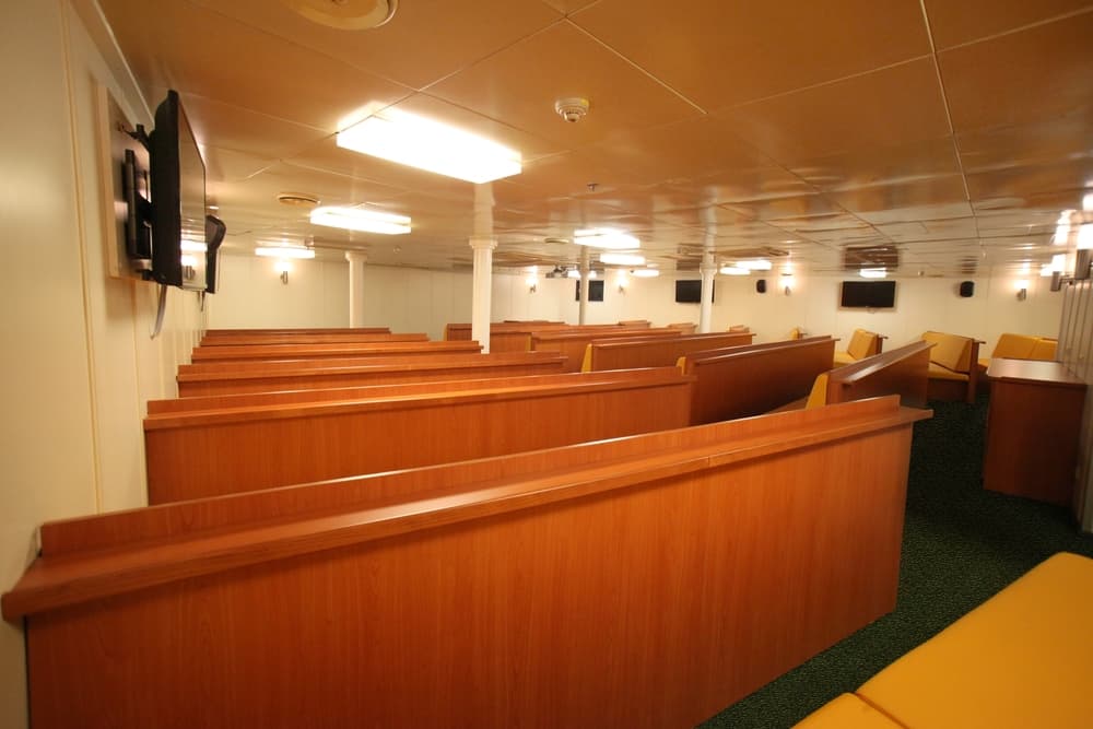 Oceanwide Expeditions Ortelius Lecture Room © Monica Salmang-Oceanwide Expeditions _6__bw.JPG_Monica Salmang.jpeg