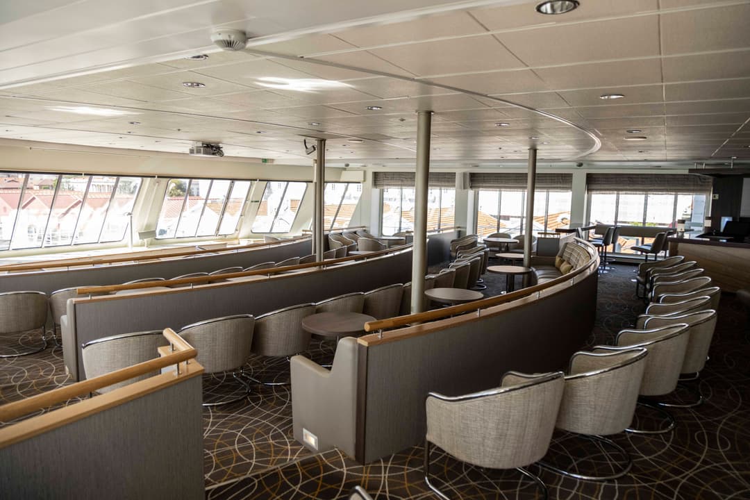 Polar Latitudes, MS Seaventure Panorama Lounge.jpg