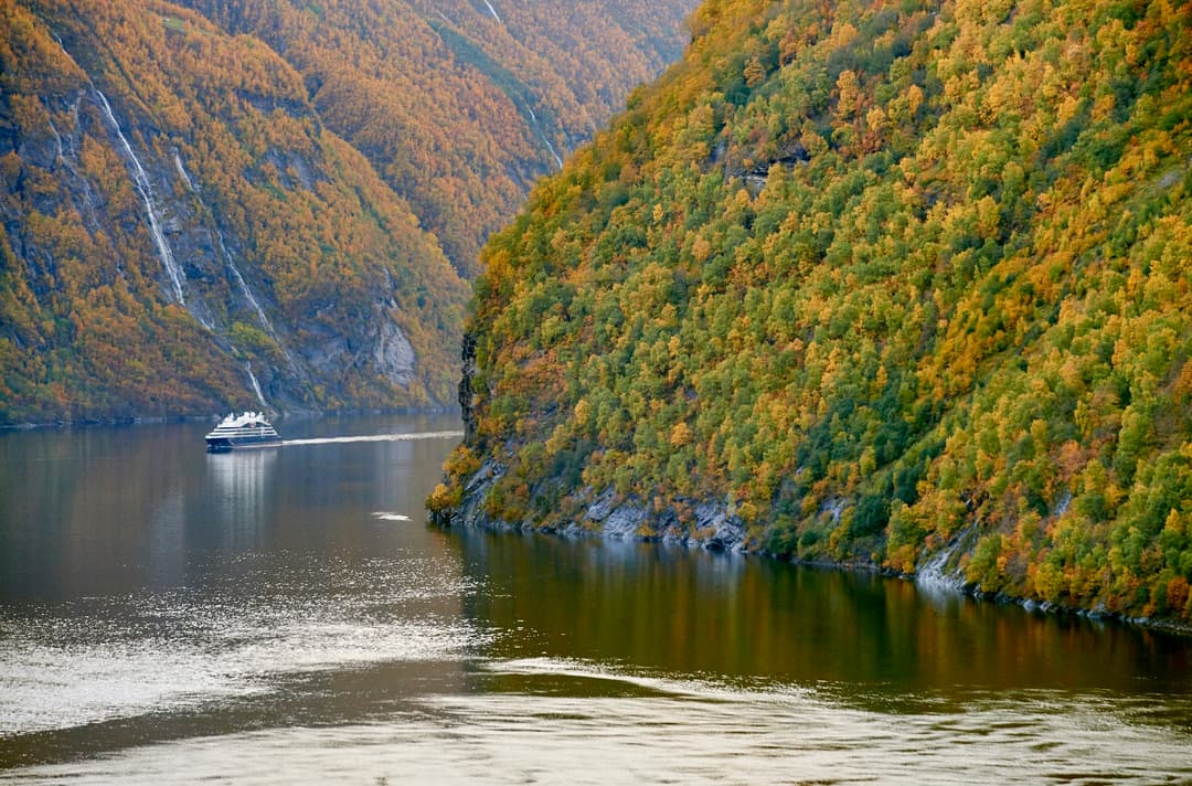 Ponant Le Champlain Exterior 2, ©Ponant, Credit. Mike Louagie