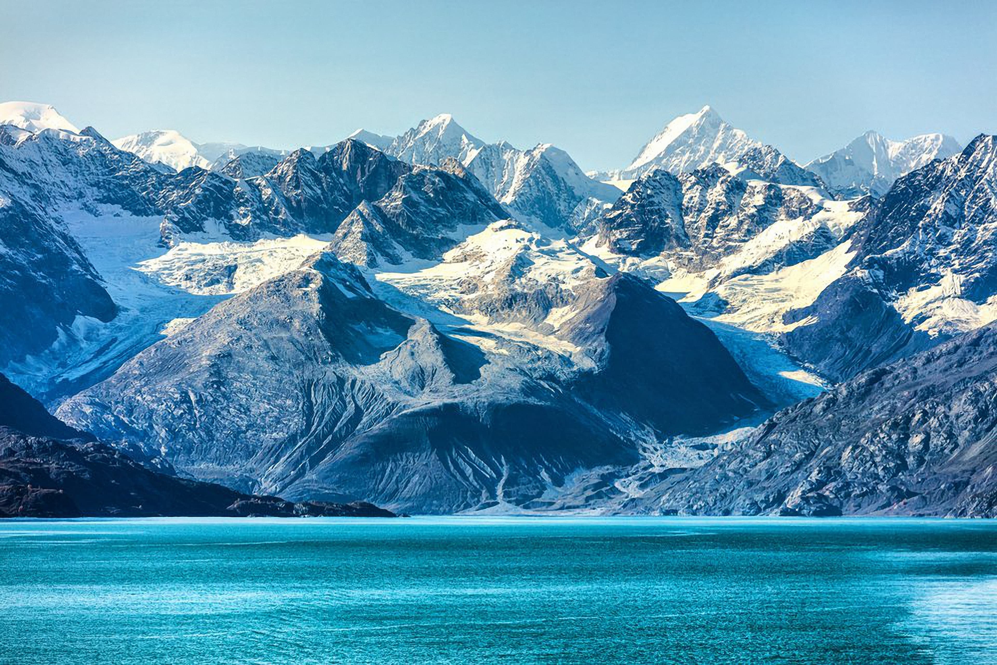 Alaska’s Inside Passage: Where the Mountains Meet the Sea