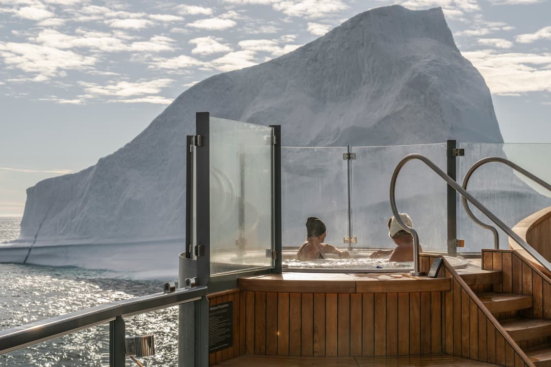 Seabourn Venture Whirlpool, Credit. Daniel Fox