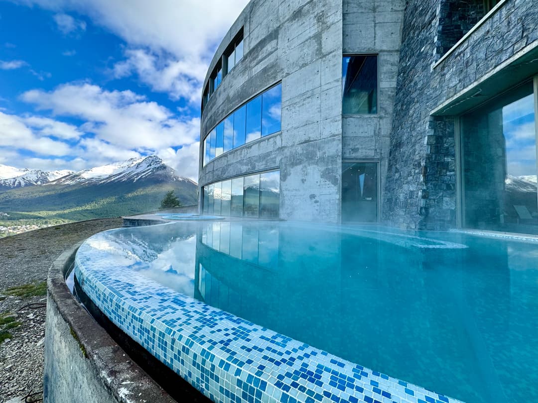 Polar Latitudes - Arakur Hotel 3.jpg