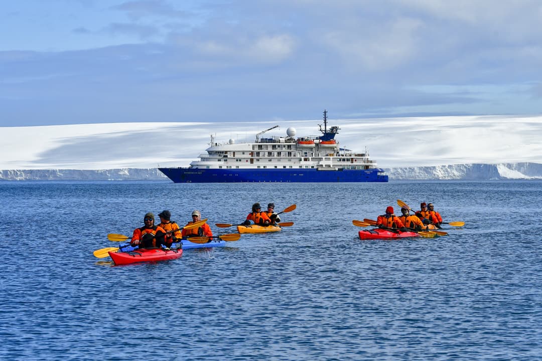 Polar Latitudes - Kayaks 2.jpg