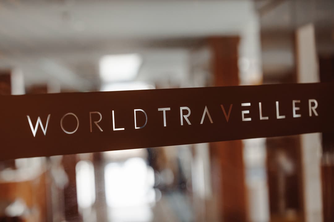 Aov World Traveller Lisboa 1