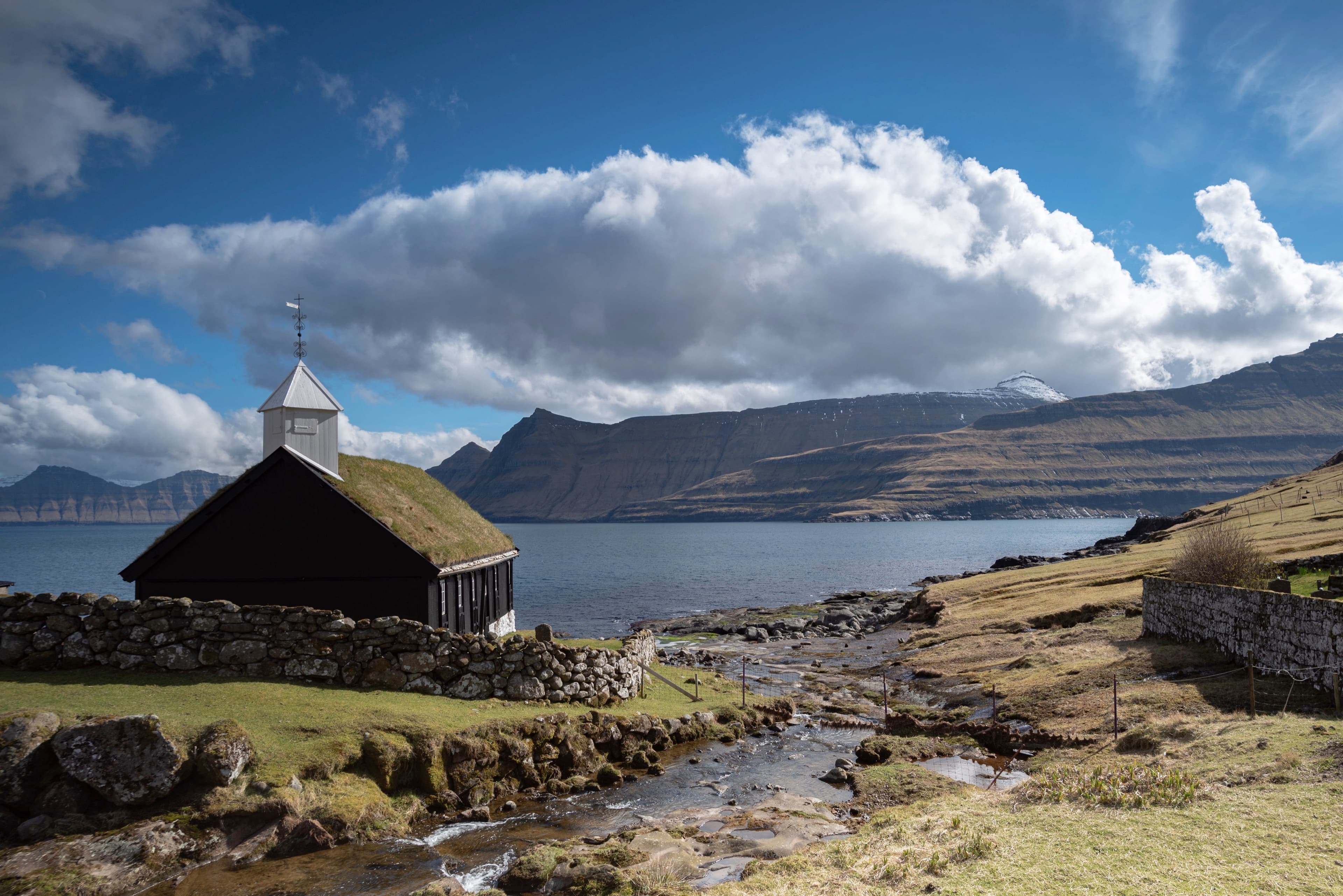 The wild archipelagos of the North Atlantic