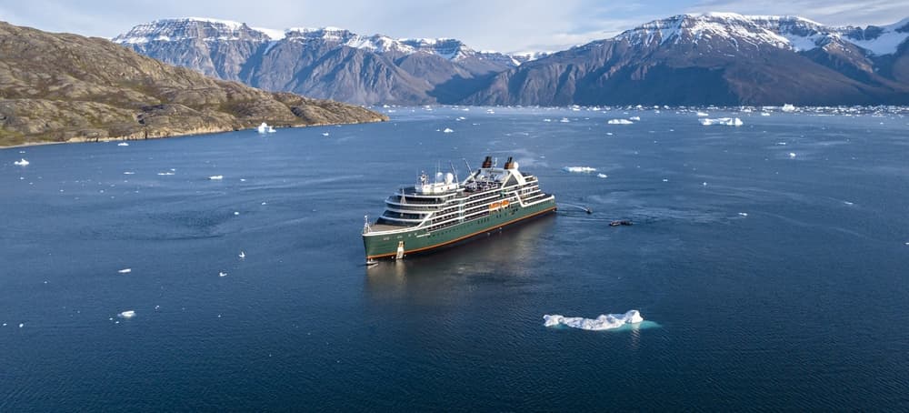 14-Day Greenland & Exploring Scoresbysund