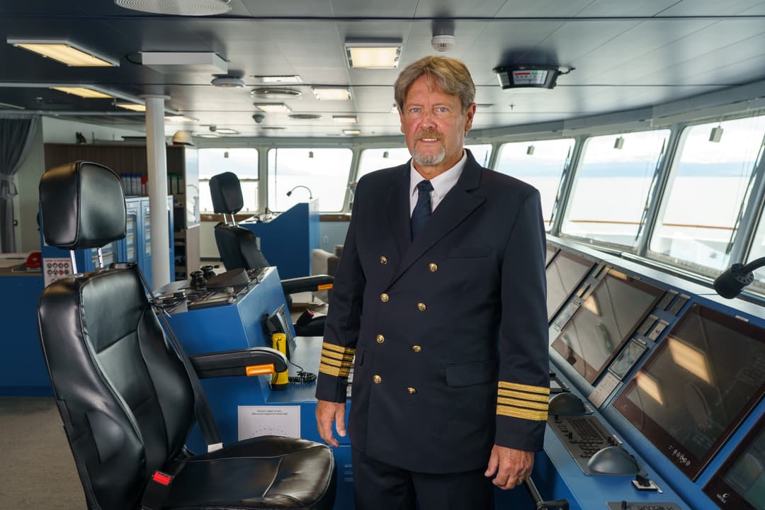 Quark Expeditions, Ultramarine Bridge 1 ©Quark Expeditions