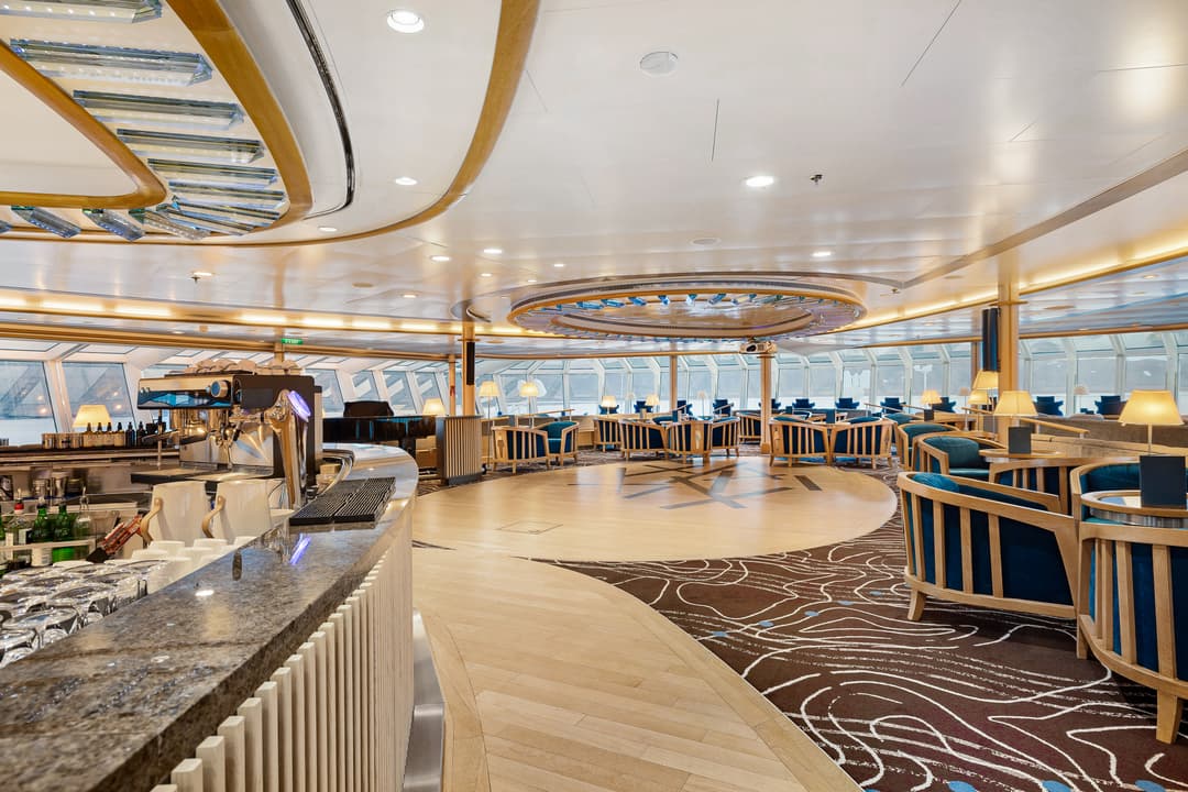 Hx Hurtigruten Expeditions Ms Fram Explorer Lounge & Bar 3 ©Espen Mills