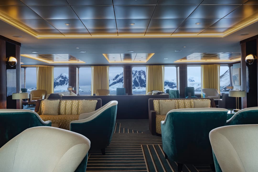 Atlas Ocean Voyages World Navigator Atlas Lounge 3 ©Atlas Ocean Voyages