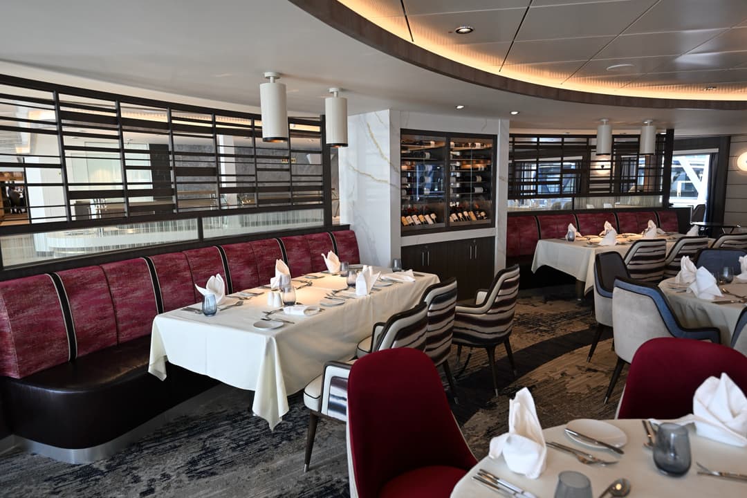 Ae Expeditions Douglas Mawson Dining Room ©Ae Expeditions 4