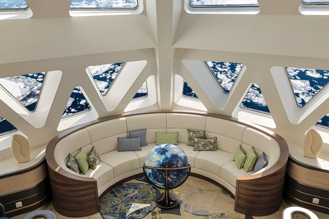 Ae Expeditions Douglas Mawson Atrium ©Ae Expeditions 3
