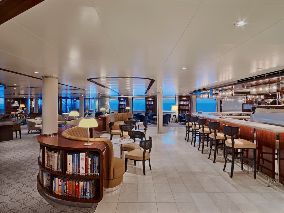 Seabourn Encore Seabourn Square Lounge ©Eric Laignel 2