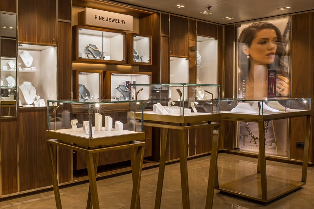 Silversea Cruises Silver Cloud Boutique 3 ©Silversea Cruises Ltd