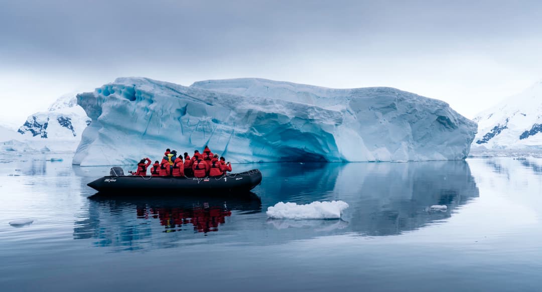 Silversea Cruises Zodiac In Antarctica 2 ©Silversea Cruises Ltd