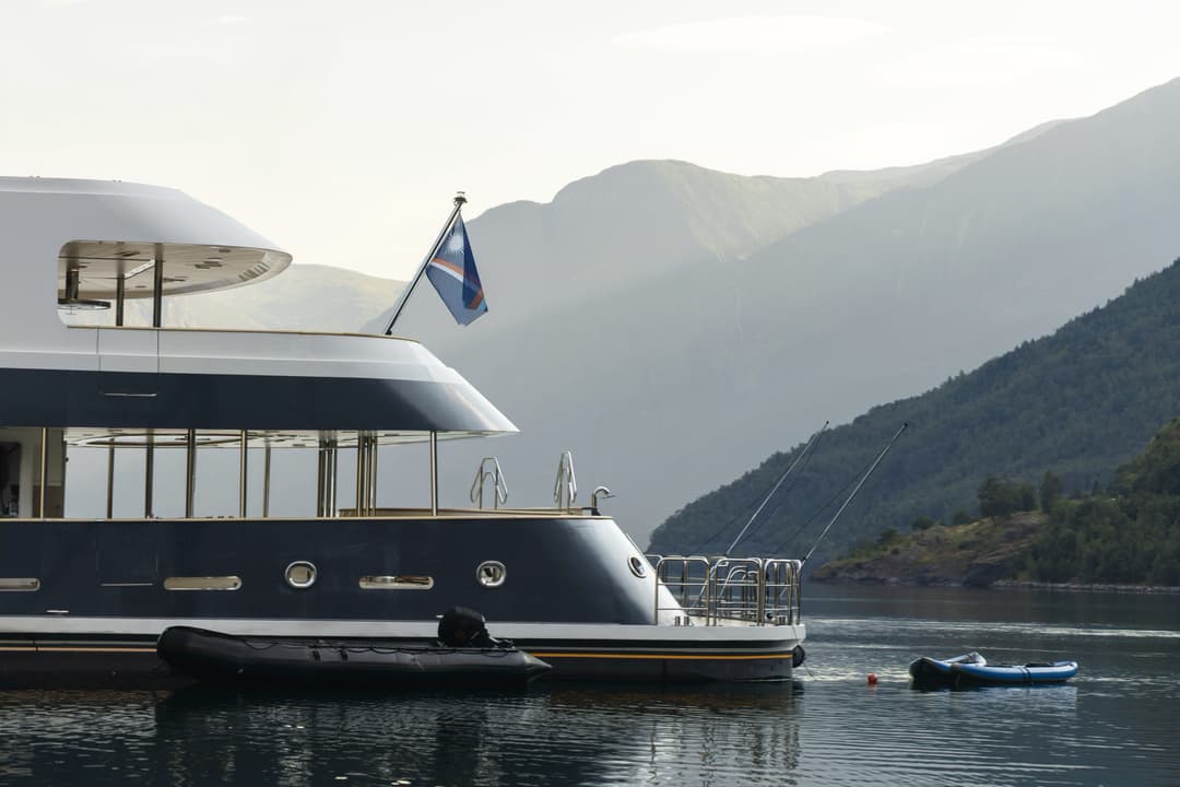 Aqua Lares Exterior Zodiacs Arctic ©Aqua Expeditions 1