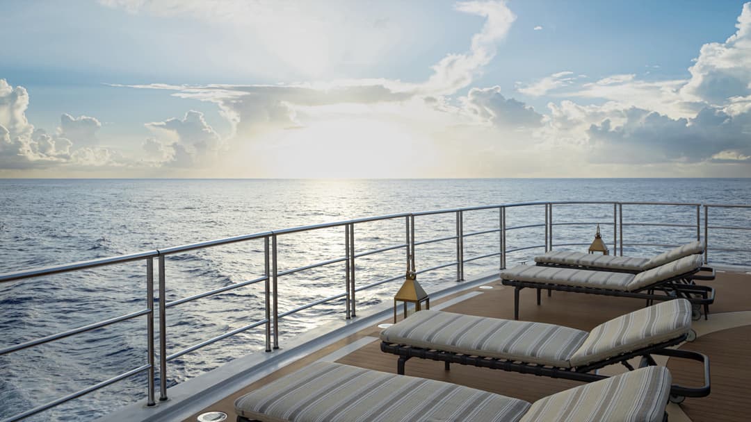 Aqua Lares Heli Deck ©Aqua Expeditions 8